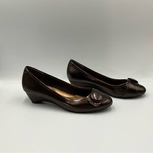 Coach and Four Dark Brown Flats Size 6 1/2 Like New